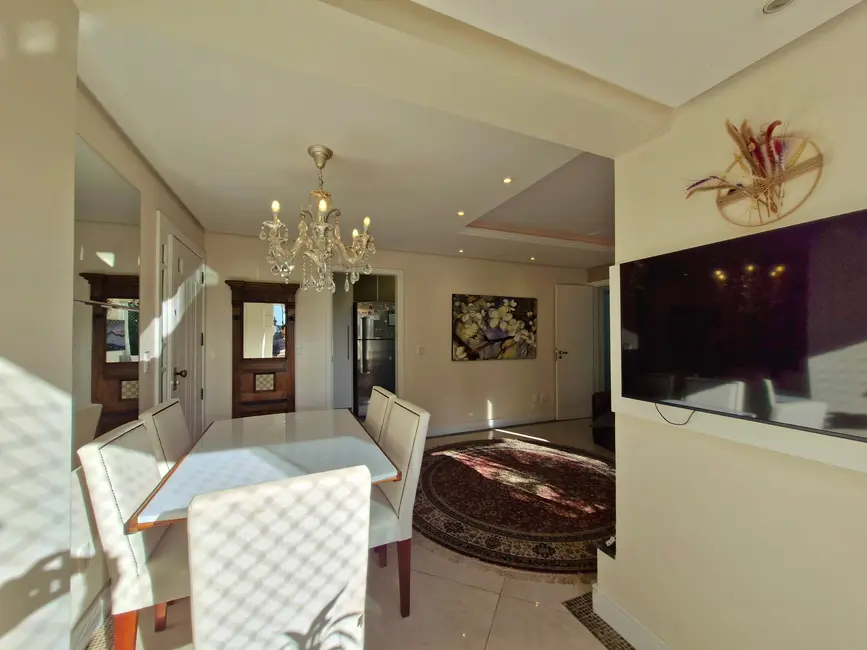 Apartamento com 3 quartos à venda, 90m2 em Petrópolis, Porto Alegre - RS - imagem 7 Foto 7 de Apartamento com 3 quartos à venda, 90m2 em Petrópolis, Porto Alegre - RS
