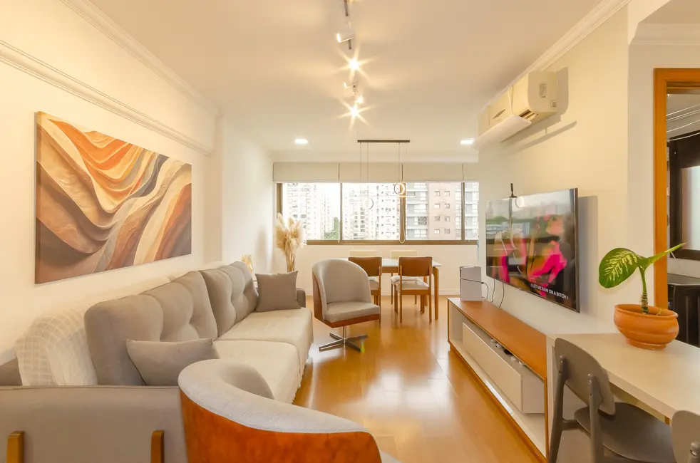 Foto 3 de Apartamento com 2 quartos à venda, 72m2 em Passo da Areia, Porto Alegre - RS