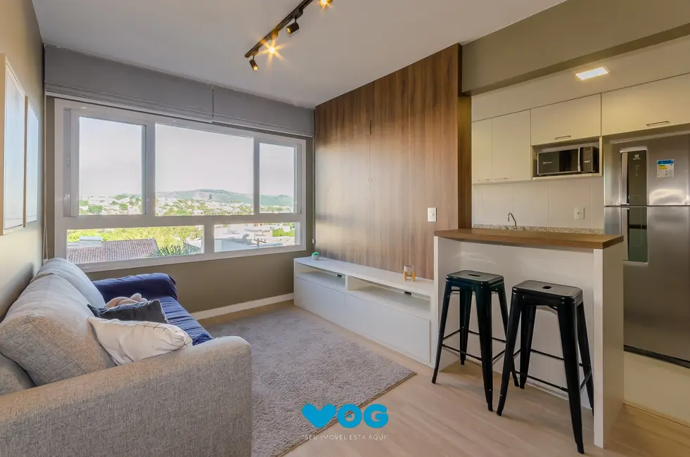 Foto 2 de Apartamento com 2 quartos à venda, 66m2 em Jardim do Salso, Porto Alegre - RS