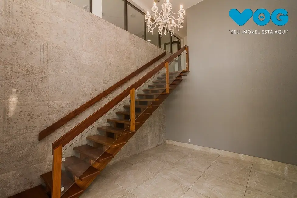 Foto 3 de Apartamento com 2 quartos à venda, 68m2 em Menino Deus, Porto Alegre - RS