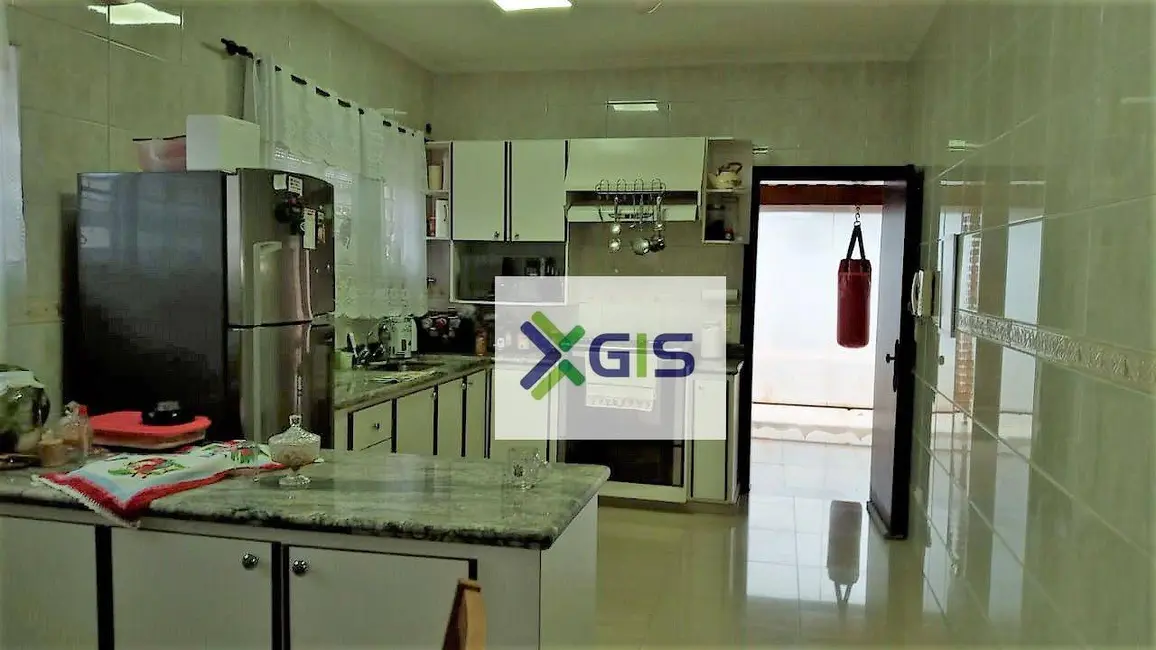 Foto 2 de Casa com 3 quartos para alugar, 556m2 em Parque Industrial, Sao Jose Do Rio Preto - SP