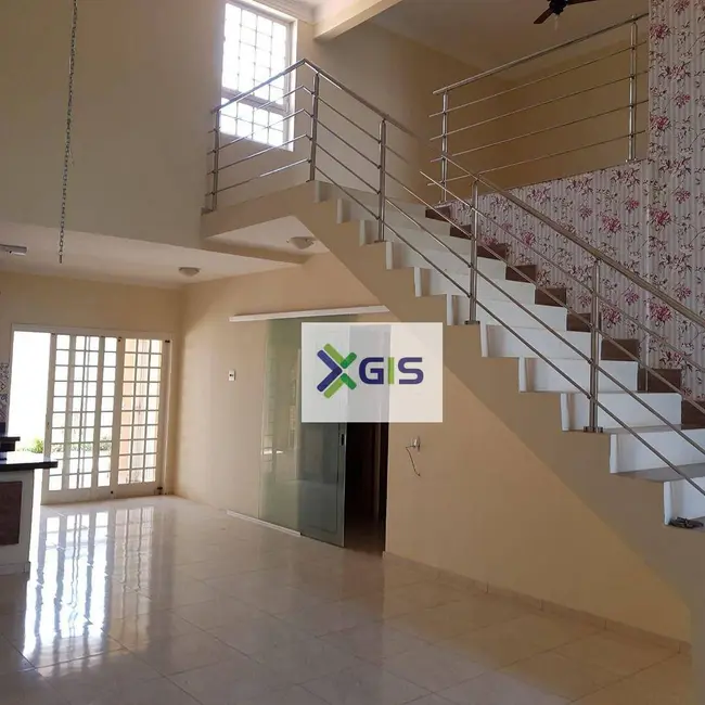 Foto 2 de Sobrado com 3 quartos à venda e para alugar, 242m2 em Parque das Amoras II, Sao Jose Do Rio Preto - SP