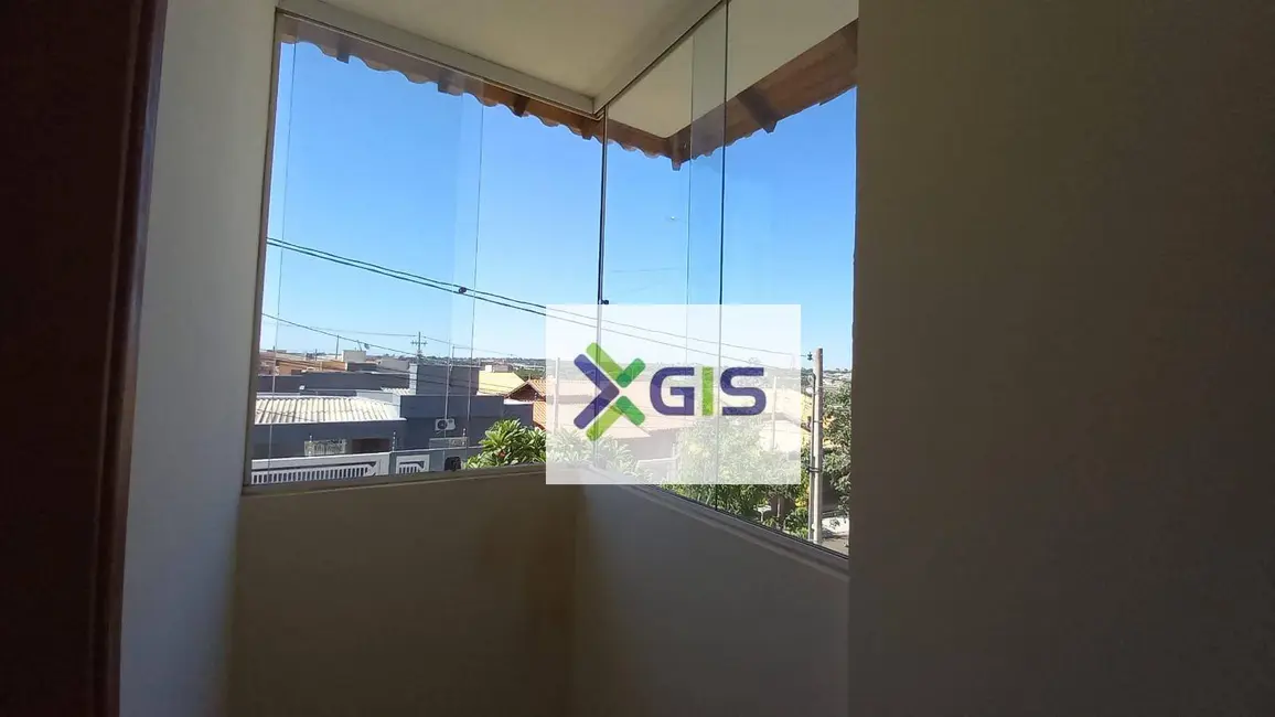 Foto 4 de Sobrado com 3 quartos à venda e para alugar, 242m2 em Parque das Amoras II, Sao Jose Do Rio Preto - SP