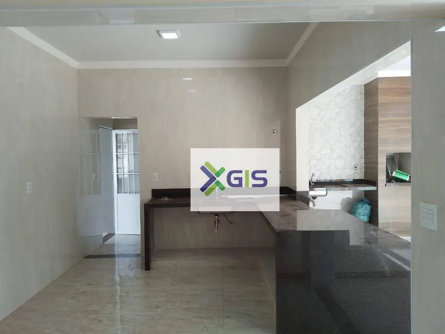 Foto 4 de Casa com 2 quartos à venda, 200m2 em Bady Bassitt - SP