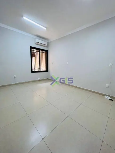 Sala Comercial à venda e para alugar, 250m2 em Parque Industrial, Sao Jose Do Rio Preto - SP - imagem 9 Foto 9 de Sala Comercial à venda e para alugar, 250m2 em Parque Industrial, Sao Jose Do Rio Preto - SP