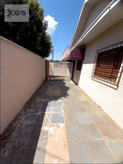 Foto 1 de Casa com 2 quartos para alugar, 220m2 em Vila São Jorge, Sao Jose Do Rio Preto - SP