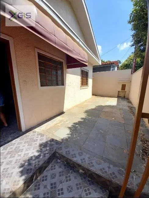 Foto 1 de Casa com 2 quartos para alugar, 220m2 em Vila São Jorge, Sao Jose Do Rio Preto, SP
