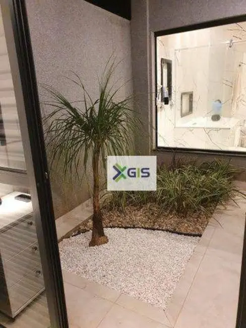 Sobrado com 3 quartos à venda, 276m2 em Residencial Figueira II, Sao Jose Do Rio Preto - SP - imagem 6 Foto 6 de Sobrado com 3 quartos à venda, 276m2 em Residencial Figueira II, Sao Jose Do Rio Preto - SP