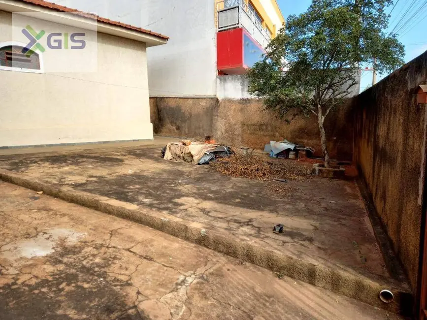 Foto 3 de Casa com 3 quartos para alugar, 120m2 em Conjunto Habitacional Costa do Sol, Sao Jose Do Rio Preto - SP