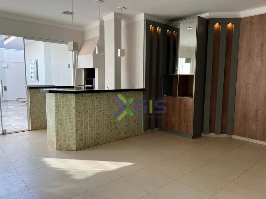 Casa de Condomínio com 3 quartos à venda e para alugar, 400m2 em Residencial Gaivota I, Sao Jose Do Rio Preto - SP - imagem 3 Foto 3 de Casa de Condomínio com 3 quartos à venda e para alugar, 400m2 em Residencial Gaivota I, Sao Jose Do Rio Preto - SP