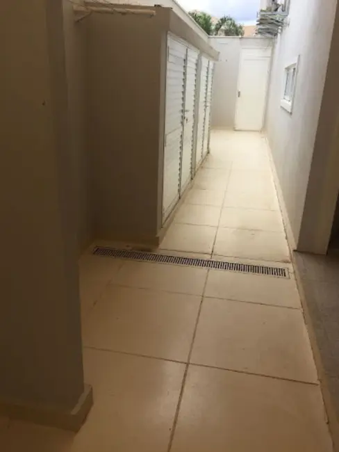 Casa com 6 quartos para alugar, 450m2 em Parque Residencial Damha IV, Sao Jose Do Rio Preto - SP - imagem 5 Foto 5 de Casa com 6 quartos para alugar, 450m2 em Parque Residencial Damha IV, Sao Jose Do Rio Preto - SP