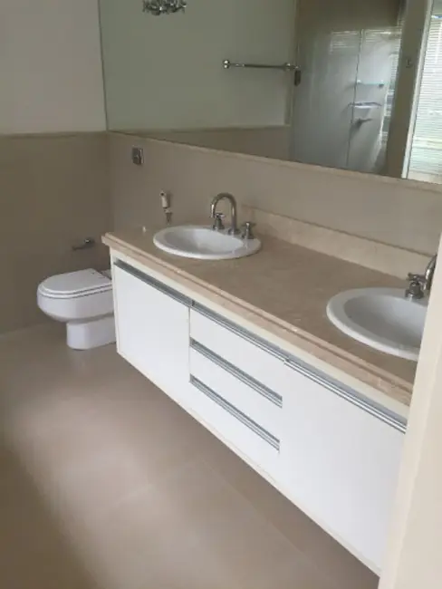 Casa com 6 quartos para alugar, 450m2 em Parque Residencial Damha IV, Sao Jose Do Rio Preto - SP - imagem 6 Foto 6 de Casa com 6 quartos para alugar, 450m2 em Parque Residencial Damha IV, Sao Jose Do Rio Preto - SP