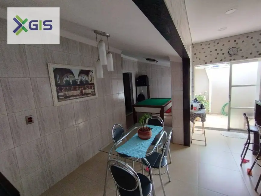 Casa de Condomínio com 3 quartos à venda, 200m2 em Belvedere Terra Nova, Sao Jose Do Rio Preto - SP - imagem 3 Foto 3 de Casa de Condomínio com 3 quartos à venda, 200m2 em Belvedere Terra Nova, Sao Jose Do Rio Preto - SP