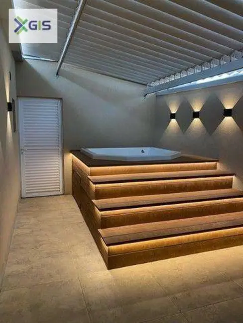 Sobrado com 3 quartos à venda, 140m2 em Jardim Tarraf II, Sao Jose Do Rio Preto - SP - imagem 3 Foto 3 de Sobrado com 3 quartos à venda, 140m2 em Jardim Tarraf II, Sao Jose Do Rio Preto - SP