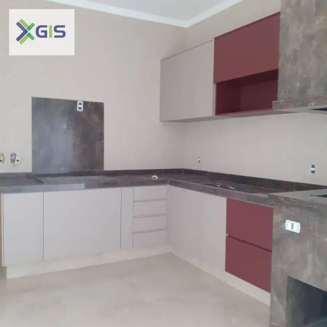 Foto 1 de Casa com 3 quartos à venda, 212m2 em Bady Bassitt - SP