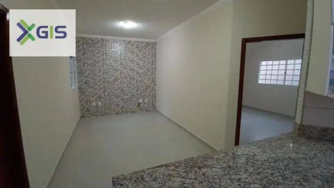 Casa com 3 quartos à venda, 205m2 em Jardim Bianco, Sao Jose Do Rio Preto - SP - imagem 3 Foto 3 de Casa com 3 quartos à venda, 205m2 em Jardim Bianco, Sao Jose Do Rio Preto - SP