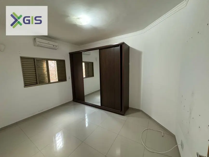 Casa com 3 quartos à venda, 210m2 em Parque Residencial J. Macedo, Sao Jose Do Rio Preto - SP - imagem 5 Foto 5 de Casa com 3 quartos à venda, 210m2 em Parque Residencial J. Macedo, Sao Jose Do Rio Preto - SP