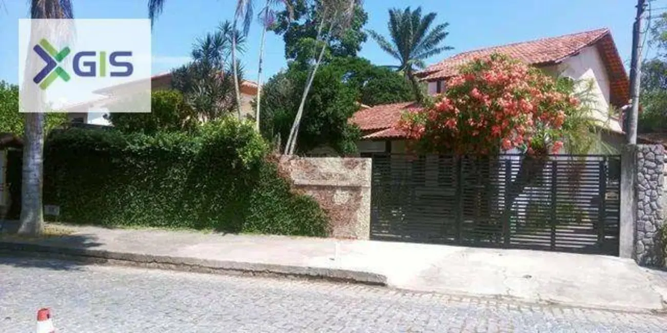 Foto 1 de Casa com 5 quartos para alugar, 500m2 em Itaipu, Niteroi - RJ