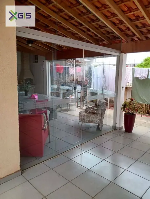 Foto 6 de Casa com 3 quartos à venda, 205m2 em Mirassol - SP