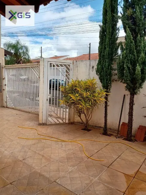 Foto 1 de Casa com 3 quartos à venda, 205m2 em Mirassol - SP