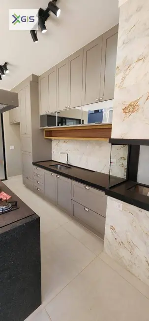 Casa de Condomínio com 3 quartos à venda, 275m2 em Village Damha Rio Preto III, Sao Jose Do Rio Preto - SP - imagem 6 Foto 6 de Casa de Condomínio com 3 quartos à venda, 275m2 em Village Damha Rio Preto III, Sao Jose Do Rio Preto - SP