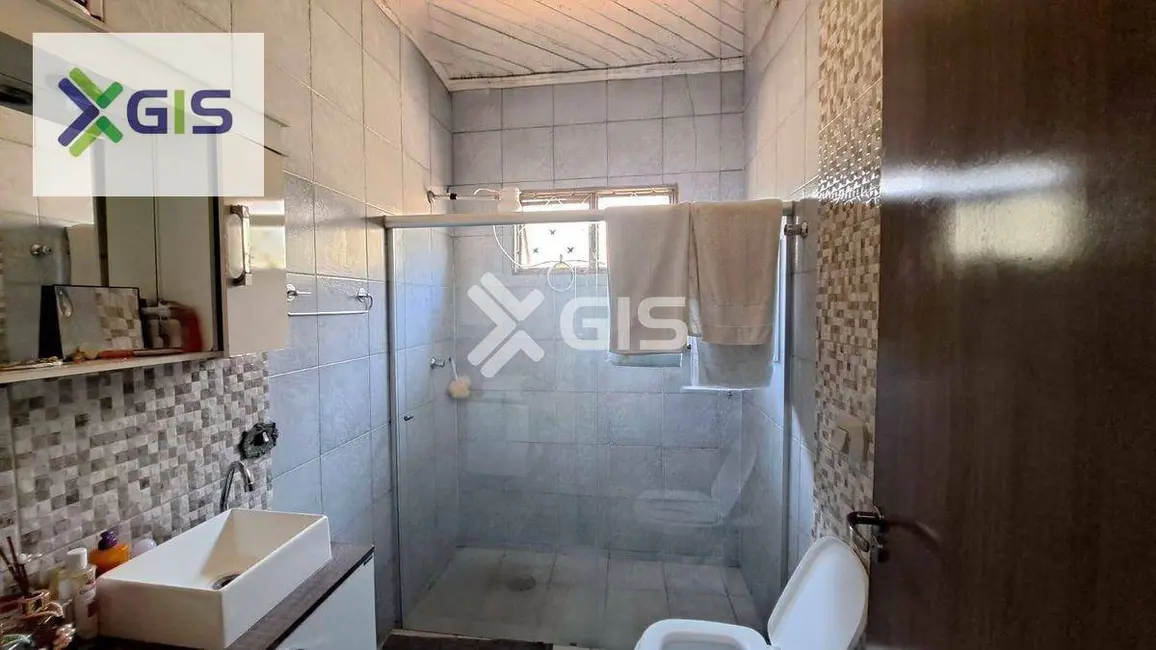 Foto 5 de Casa com 4 quartos à venda, 300m2 em Taquaritinga - SP