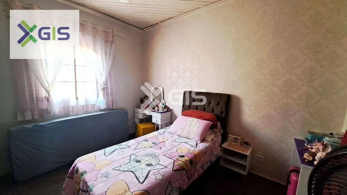 Foto 6 de Casa com 4 quartos à venda, 300m2 em Taquaritinga - SP