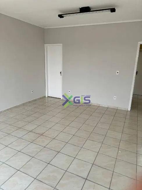 Sala Comercial para alugar, 24m2 em Vila Santo Antônio, Sao Jose Do Rio Preto - SP - imagem 3 Foto 3 de Sala Comercial para alugar, 24m2 em Vila Santo Antônio, Sao Jose Do Rio Preto - SP