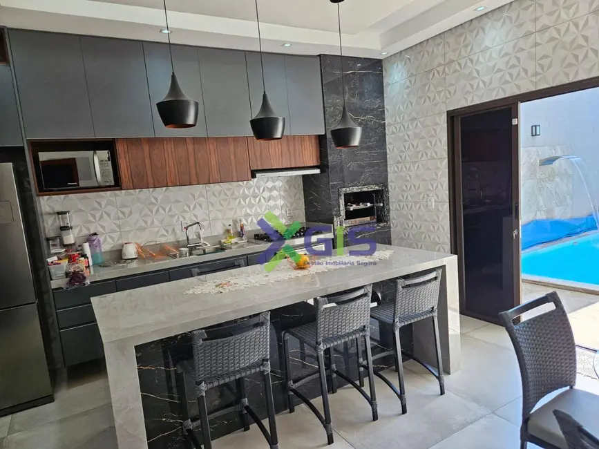 Foto 1 de Casa com 2 quartos à venda, 200m2 em Conjunto Habitacional São José do Rio Preto, Sao Jose Do Rio Preto - SP