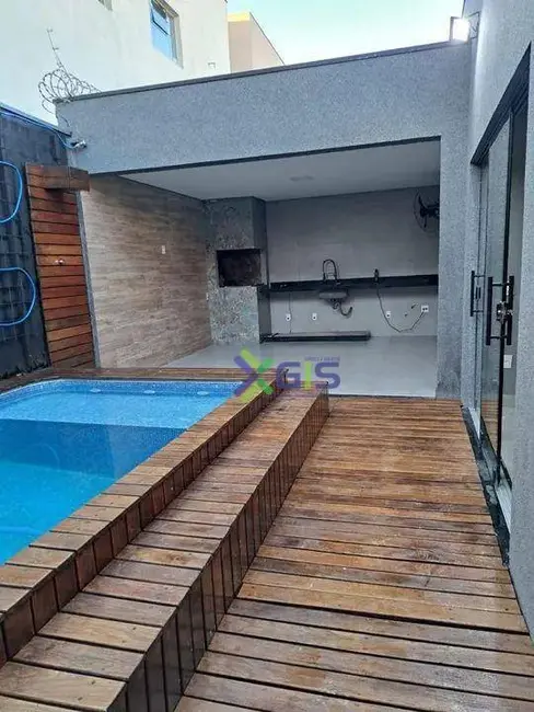 Foto 3 de Casa com 3 quartos à venda, 200m2 em Parque Residencial J. Macedo, Sao Jose Do Rio Preto - SP