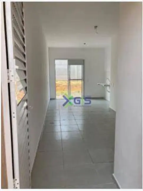 Casa com 2 quartos para alugar, 50m2 em Parque Residencial João da Silva, Sao Jose Do Rio Preto - SP - imagem 5 Foto 5 de Casa com 2 quartos para alugar, 50m2 em Parque Residencial João da Silva, Sao Jose Do Rio Preto - SP