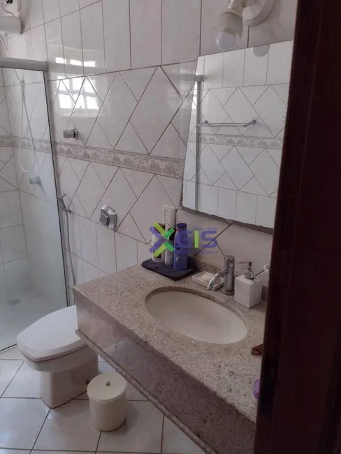 Foto 8 de Casa com 2 quartos à venda, 200m2 em Mirassol - SP