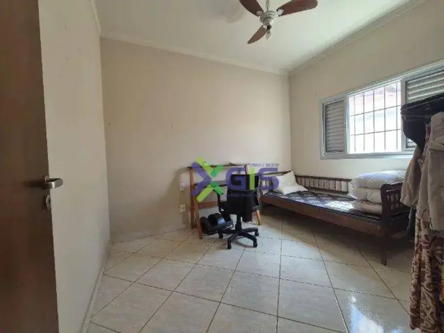 Foto 6 de Casa com 2 quartos à venda, 279m2 em Bady Bassitt - SP