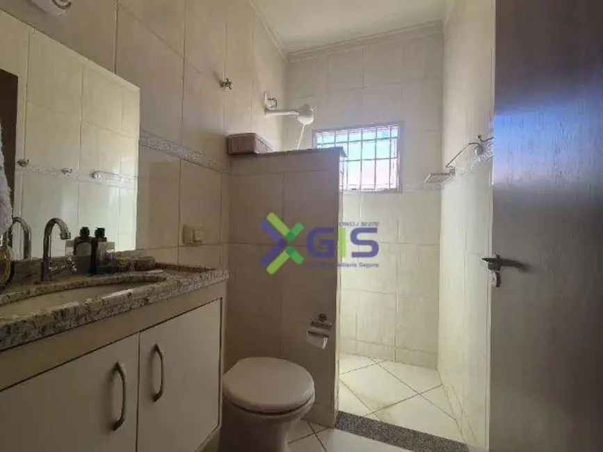 Foto 7 de Casa com 2 quartos à venda, 279m2 em Bady Bassitt - SP