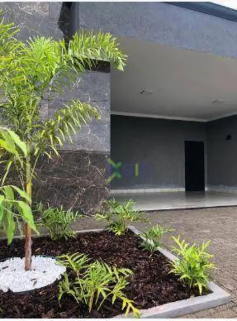 Foto 2 de Casa com 3 quartos à venda, 253m2 em Mirassol - SP