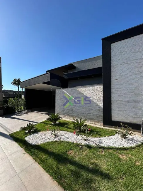 Foto 1 de Casa com 3 quartos à venda, 306m2 em Mirassol - SP