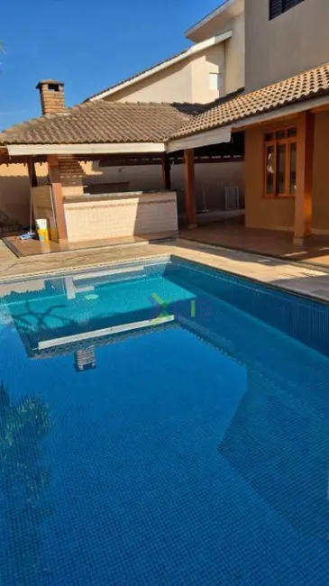 Foto 1 de Sobrado com 3 quartos para alugar, 350m2 em Parque Residencial Damha, Sao Jose Do Rio Preto - SP