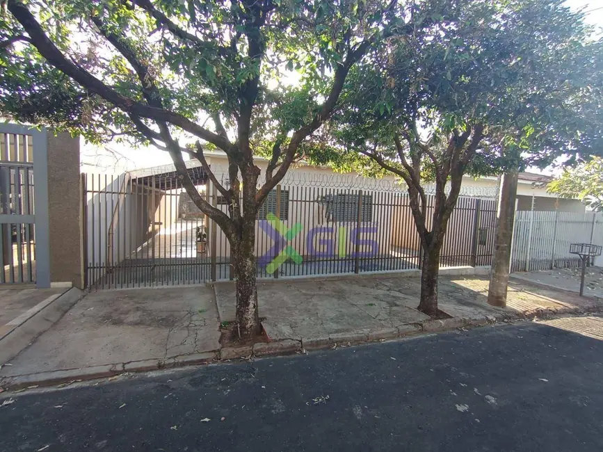 Foto 1 de Casa com 3 quartos para alugar, 275m2 em Jardim Conceição, Sao Jose Do Rio Preto - SP