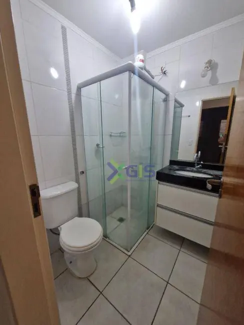 Apartamento com 2 quartos para alugar, 60m2 em Vila Imperial, Sao Jose Do Rio Preto - SP - imagem 8 Foto 8 de Apartamento com 2 quartos para alugar, 60m2 em Vila Imperial, Sao Jose Do Rio Preto - SP