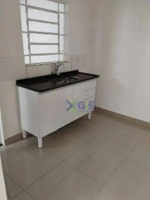 Foto 2 de Casa com 2 quartos para alugar, 220m2 em Parque Industrial, Sao Jose Do Rio Preto - SP