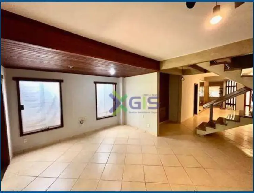 Foto 2 de Sobrado com 3 quartos à venda e para alugar, 200m2 em Vila Nossa Senhora da Paz, Sao Jose Do Rio Preto - SP