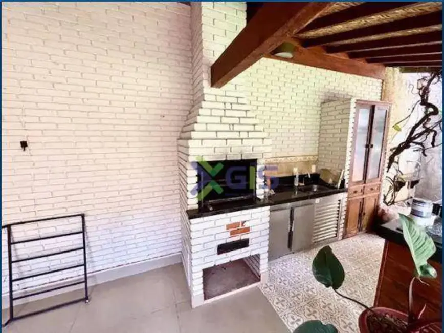 Sobrado com 3 quartos à venda e para alugar, 200m2 em Vila Nossa Senhora da Paz, Sao Jose Do Rio Preto - SP - imagem 9 Foto 9 de Sobrado com 3 quartos à venda e para alugar, 200m2 em Vila Nossa Senhora da Paz, Sao Jose Do Rio Preto - SP