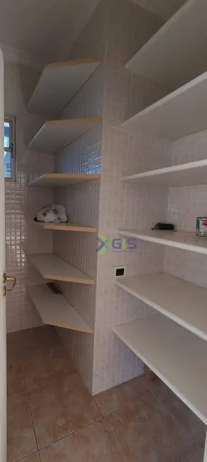 Casa de Condomínio com 4 quartos para alugar, 600m2 em Parque Residencial Damha, Sao Jose Do Rio Preto - SP - imagem 8 Foto 8 de Casa de Condomínio com 4 quartos para alugar, 600m2 em Parque Residencial Damha, Sao Jose Do Rio Preto - SP