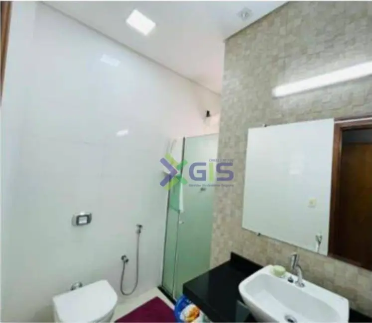 Foto 2 de Casa com 2 quartos à venda, 200m2 em Vila Toninho, Sao Jose Do Rio Preto - SP