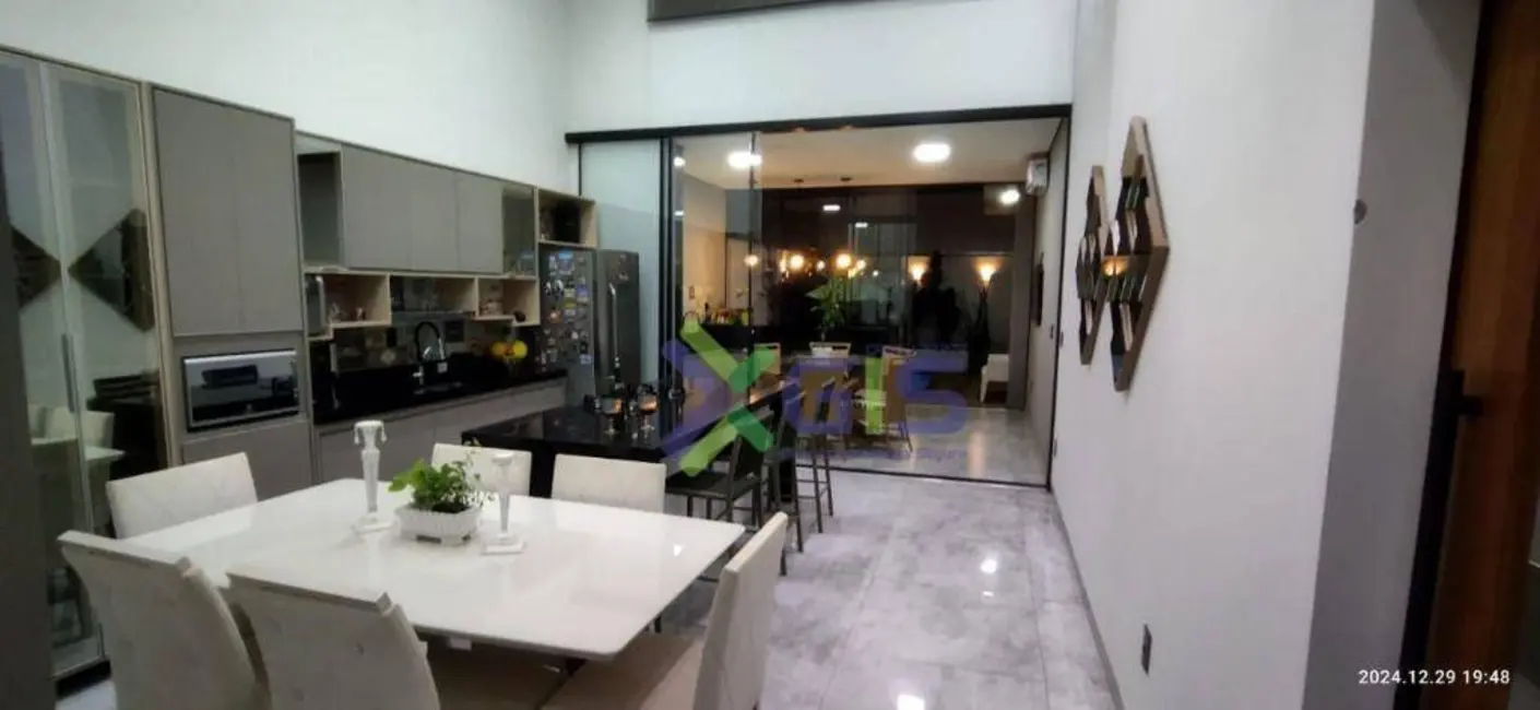 Casa de Condomínio com 3 quartos à venda, 261m2 em Residencial Maria Júlia, Sao Jose Do Rio Preto - SP - imagem 2 Foto 2 de Casa de Condomínio com 3 quartos à venda, 261m2 em Residencial Maria Júlia, Sao Jose Do Rio Preto - SP