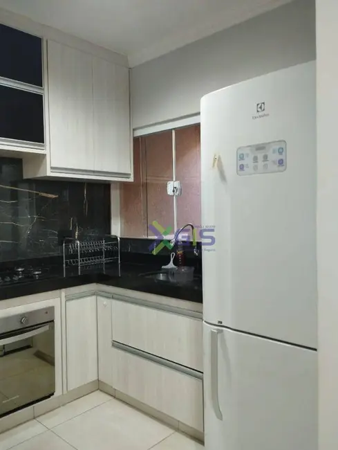 Casa de Condomínio com 3 quartos para alugar, 140m2 em Residencial Jardins, Sao Jose Do Rio Preto - SP - imagem 4 Foto 4 de Casa de Condomínio com 3 quartos para alugar, 140m2 em Residencial Jardins, Sao Jose Do Rio Preto - SP