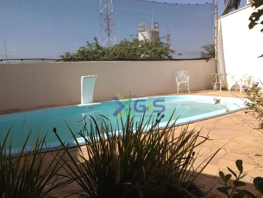 Foto 2 de Casa com 4 quartos à venda e para alugar, 650m2 em Vila Maria, Sao Jose Do Rio Preto - SP