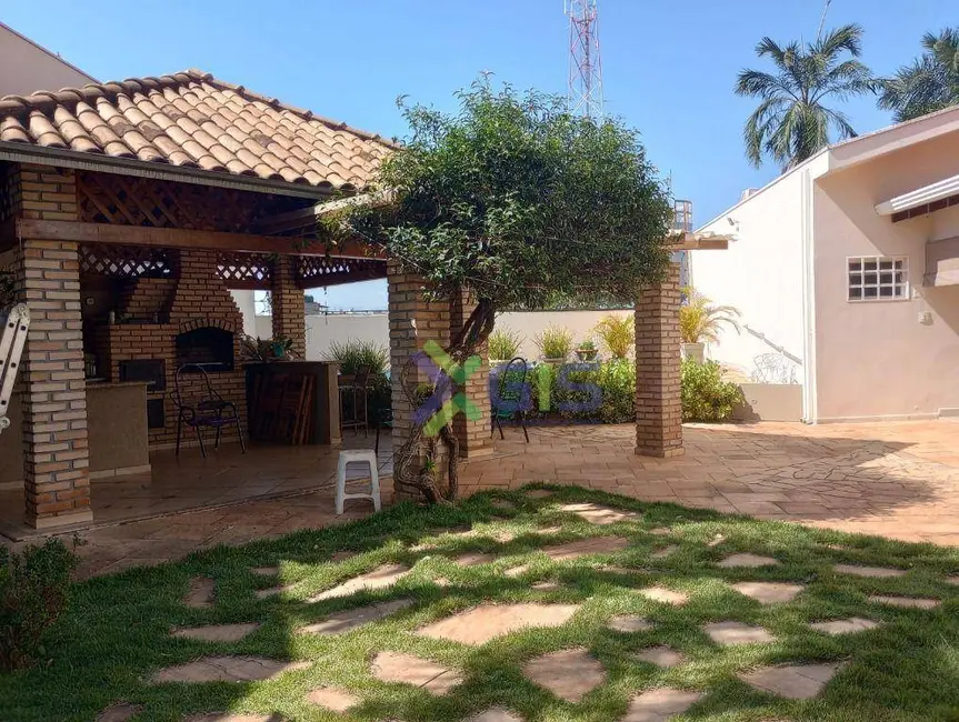 Foto 1 de Casa com 4 quartos à venda e para alugar, 650m2 em Vila Maria, Sao Jose Do Rio Preto - SP