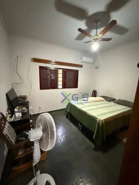 Foto 8 de Chácara com 3 quartos à venda, 1079m2 em Sao Jose Do Rio Preto - SP