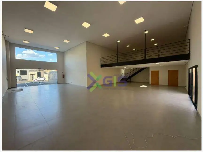 Foto 1 de Sala Comercial à venda e para alugar, 547m2 em Parque Industrial, Sao Jose Do Rio Preto - SP